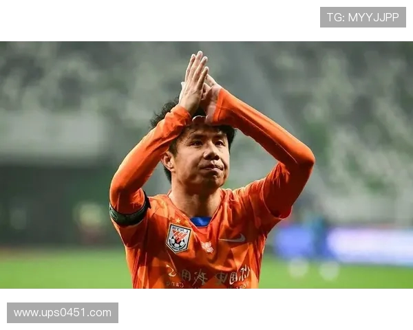 蒿俊闵职业生涯回顾与中国足球精神传承探索