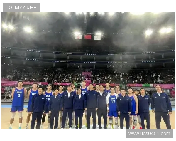 全运会回顾：成都篮球队展现实力与团队精神的精彩表现